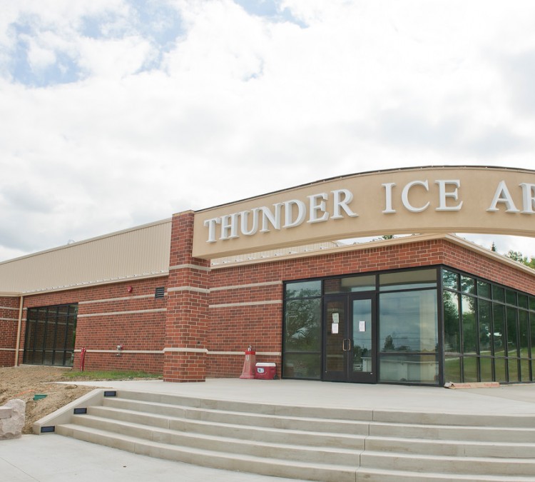 Thunder Ice Arena (Angola,&nbspIN)